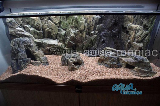Bundle of long, large and small beige aquarium rocks SAVE £7